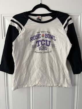 Vintage  TCU 2011 Rose Bowl Raglan